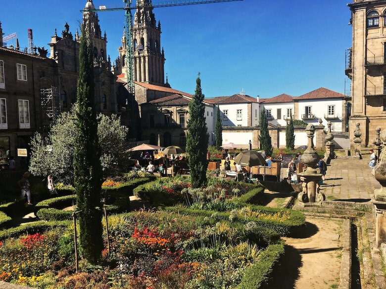 Hostal Albergue Azabache