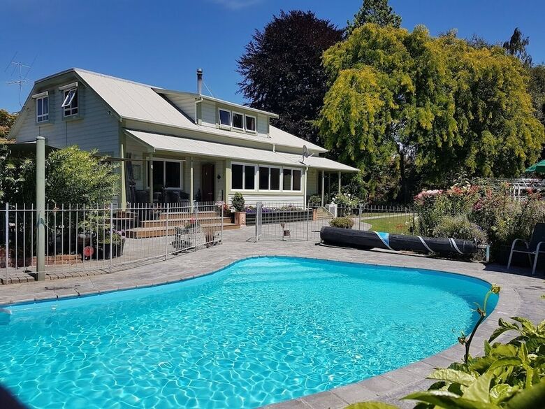 Bed & Breakfast The Jolly Poacher Retreat
