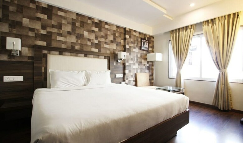 Hotel Aaram Orchard