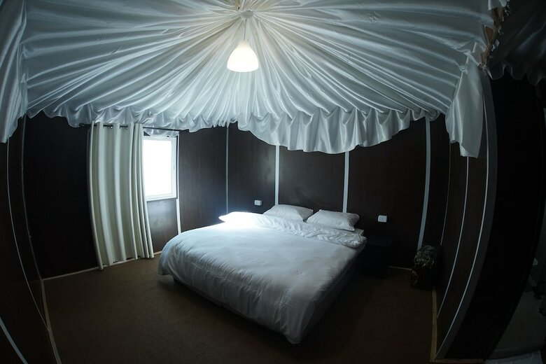Mirage Rum Camp