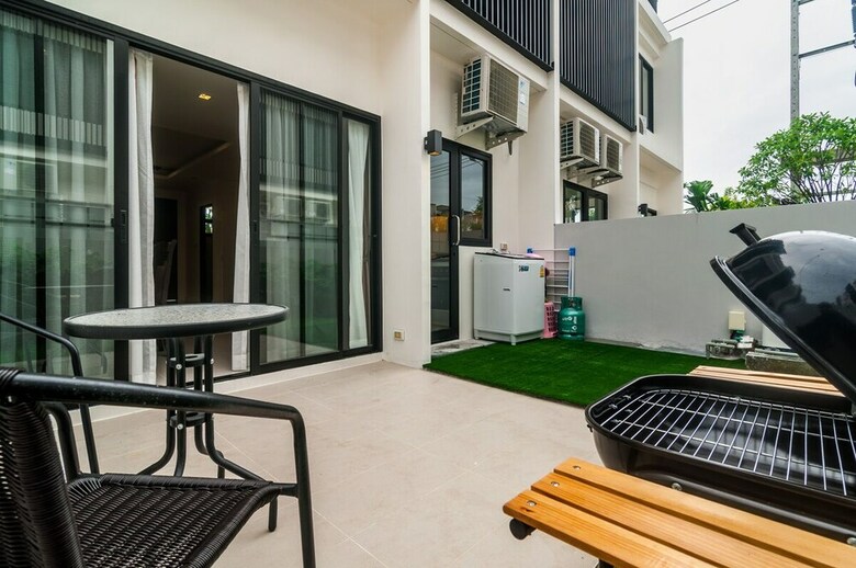 3bdr Townhouse 800m From Bangtao Beach