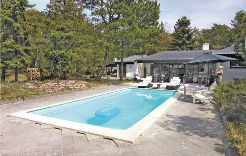 Holiday Home Skovduevej Nex� V