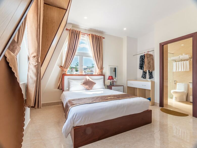 Aurora Hotel Dalat