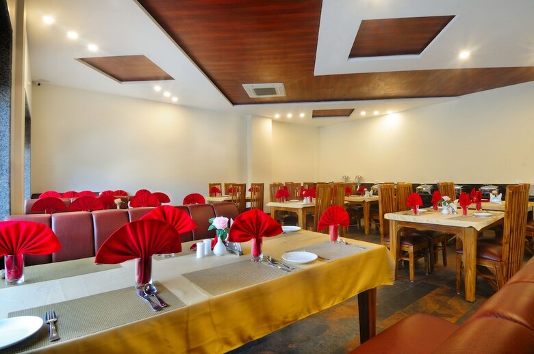 Hotel Royal Vrindaban