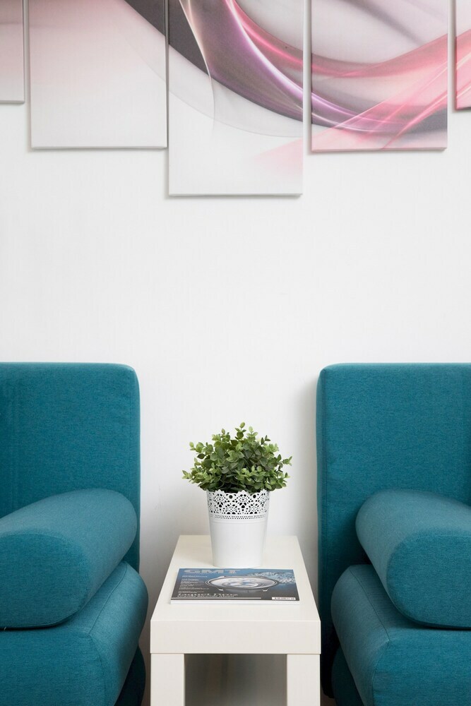 Bright And Spacious Apartment In The City Center!