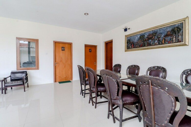 Hotel Sumaryo