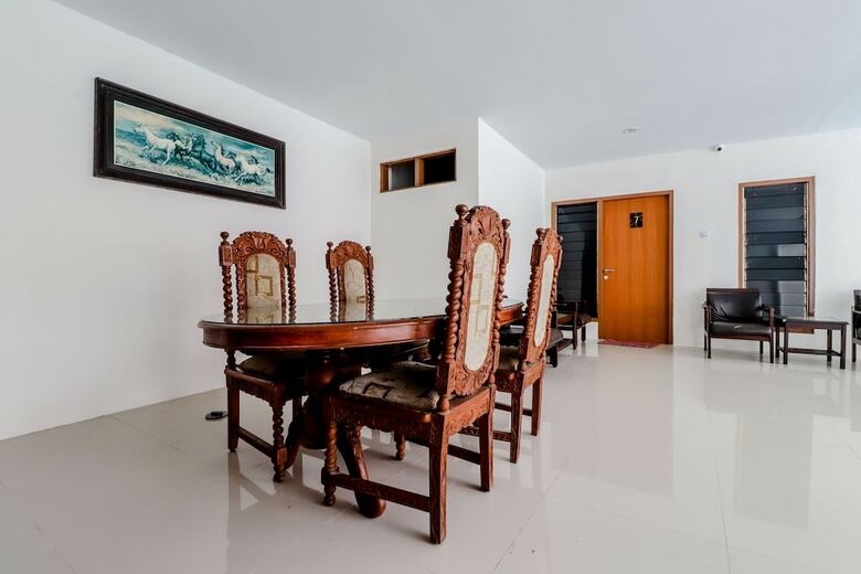 Hotel Sumaryo