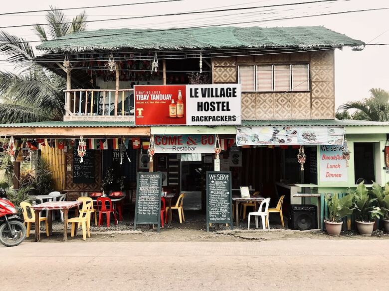 Hostal Le Village Hostel & Bar Moalboal - Adults Only