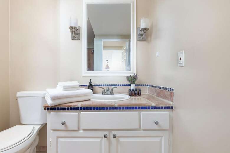 Rockpoint By Avantstay | Beachfront Home W/ Ocean Views & Private Beach Access