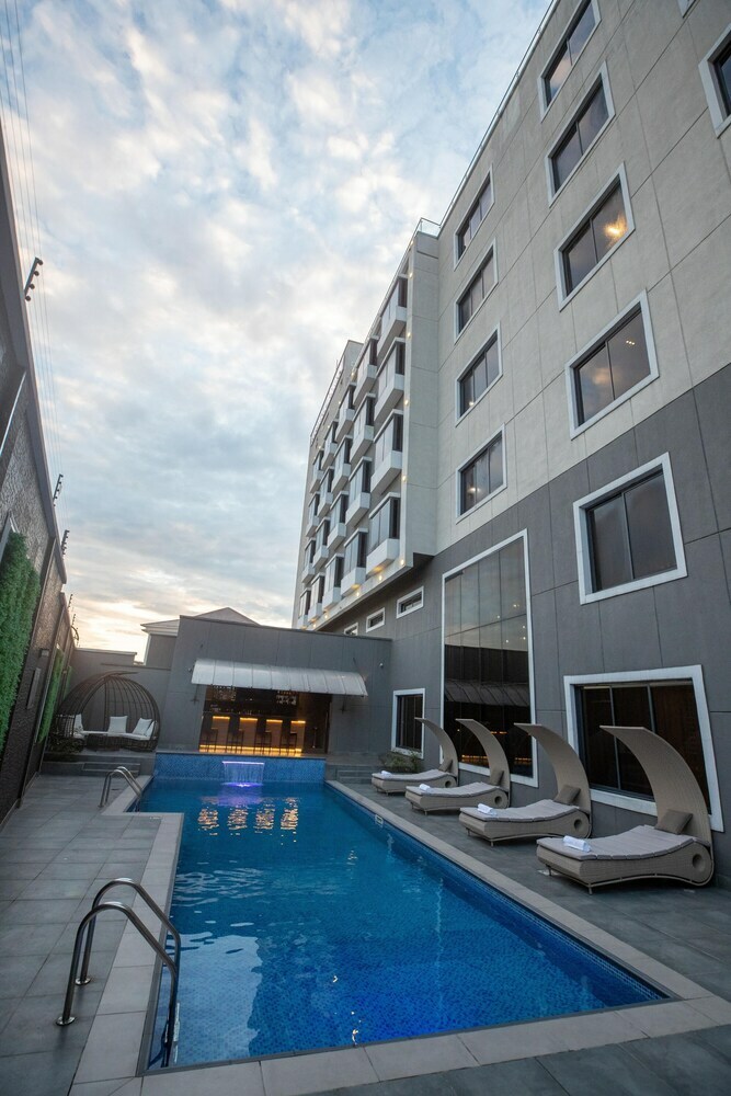 Bon Hotel Tripod Owerri