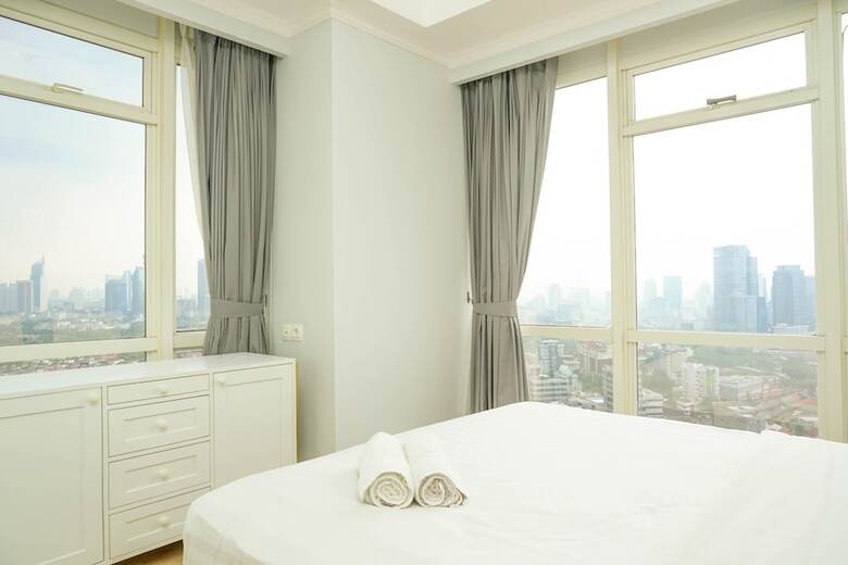Luxurious 2br With Private Lift At Menteng Park Apartment