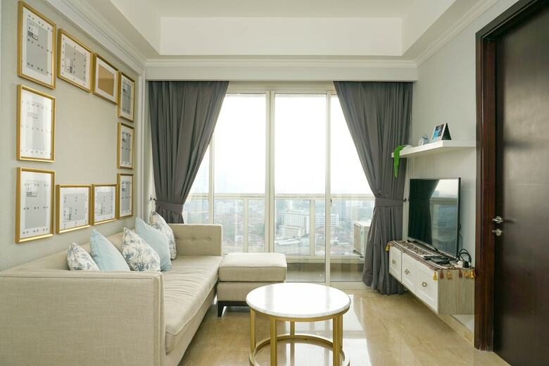 Luxurious 2br With Private Lift At Menteng Park Apartment