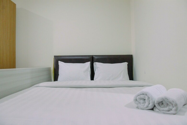 High Floor Studio With City View At Menteng Park Apartment