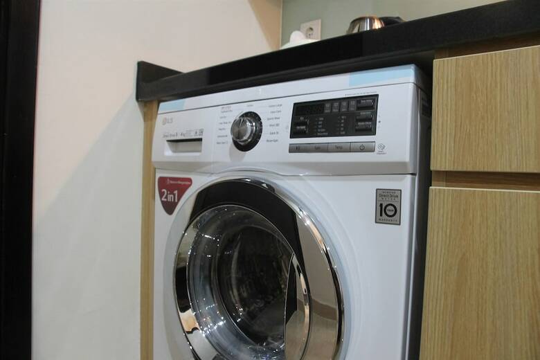 High Floor Studio With City View At Menteng Park Apartment
