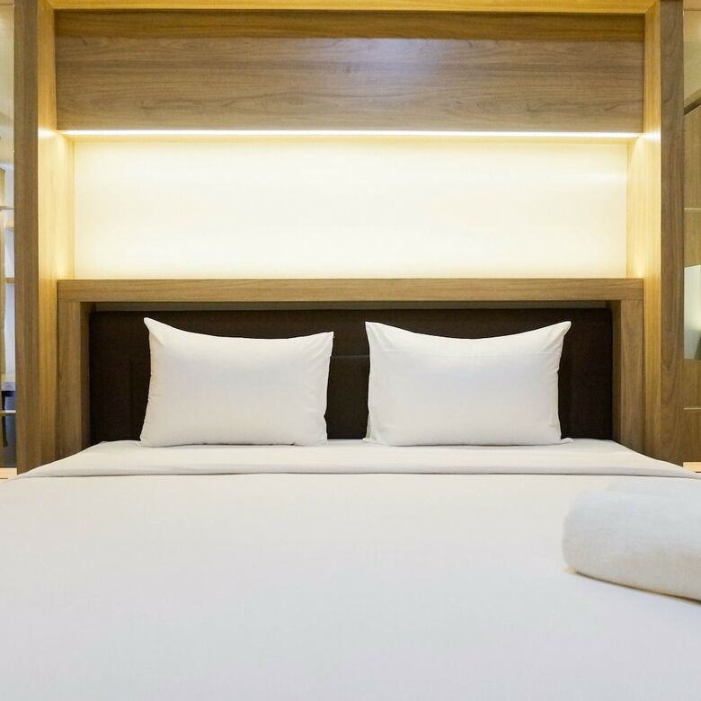 High Floor Studio Apartment At Orchard Tower Supermall Mansion
