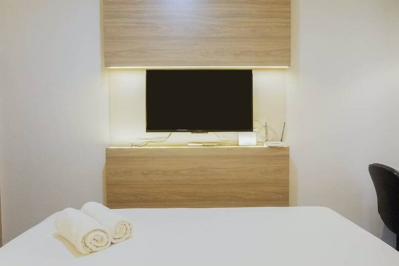 High Floor Studio Apartment At Orchard Tower Supermall Mansion