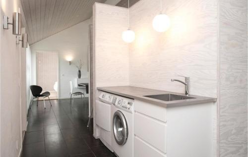 Holiday Home Finhvalvej L�kken IV