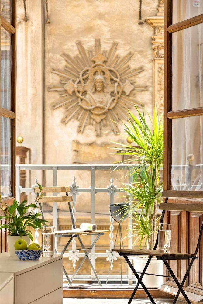 Cozy Apartment Between Gran Via & Elvira. Sagrado Coraz�n
