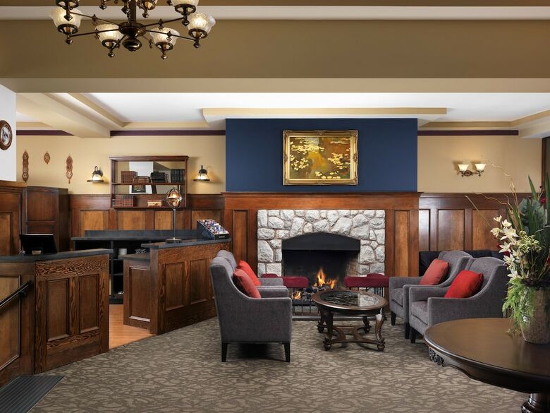 Huntingdon Manor Hotel