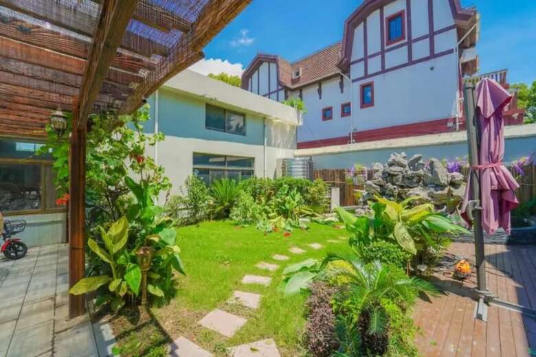 Floral Hotel Haipai Garden Villa