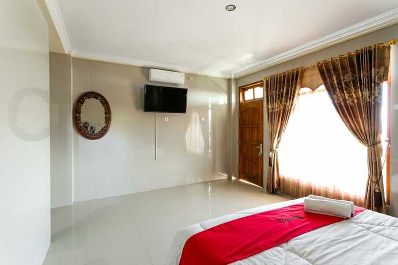 Hotel Reddoorz Near Parangtritis Beach