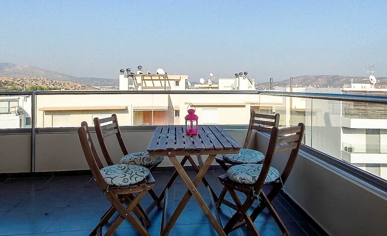 Stylish 2 Bedroom Apartment Spectacular Sea View
