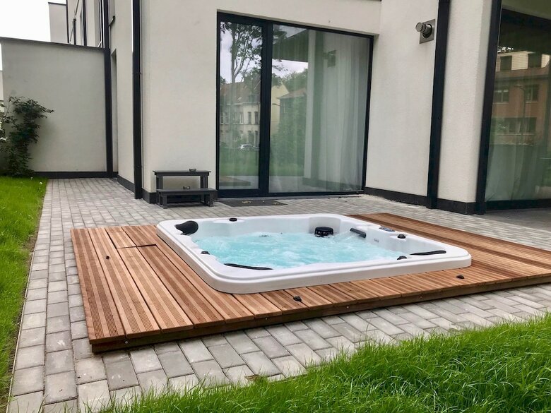 Apartamentos Unit 1 - Stylish Smart Home With Jacuzzi & Private Parking