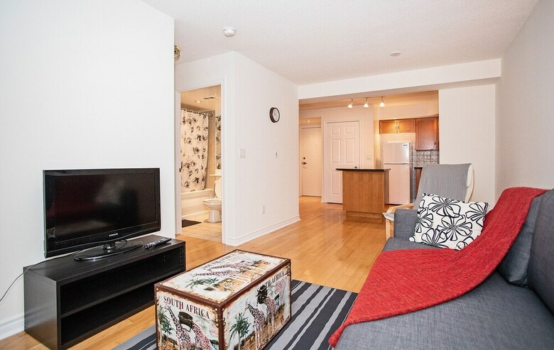 Galaxy Suites - Icon Toronto