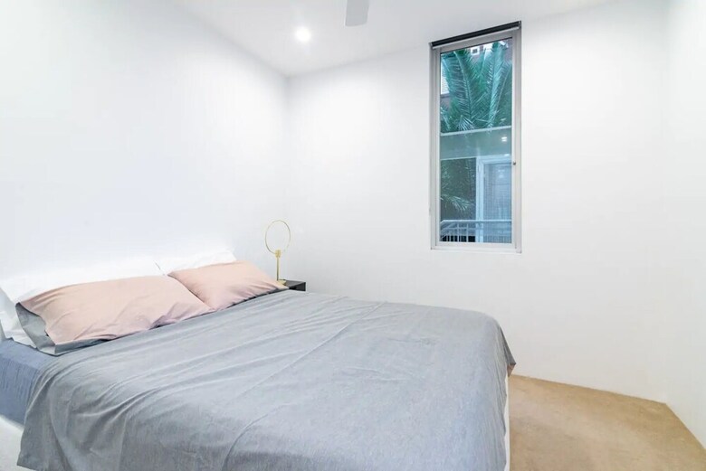 Brand New 2 Bedroom Bondi Apartment