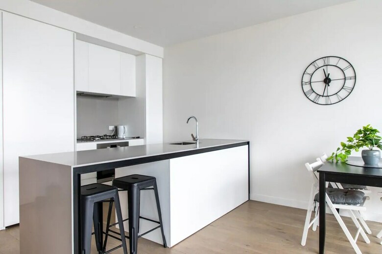 Modern 1 Bedroom Apartment With Rooftop Terrace And Spa