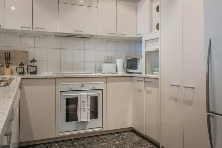 Gorgeous 2 Bedroom Apartment In Auckland Cbd