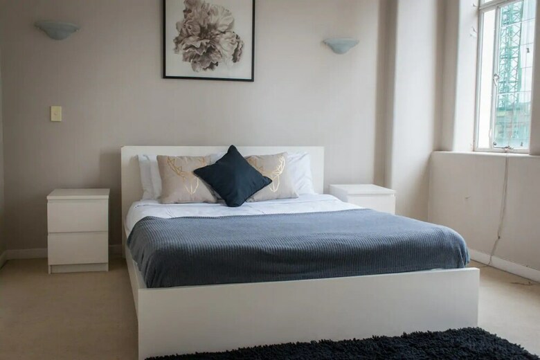 Gorgeous 2 Bedroom Apartment In Auckland Cbd