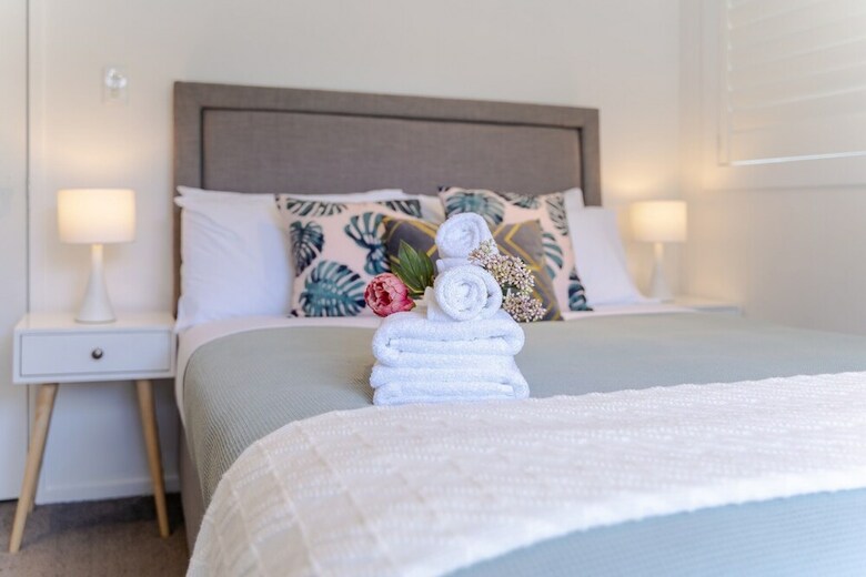 Apartamentos Artemis Modern 2 Bedrooms Unit In Castor Bay
