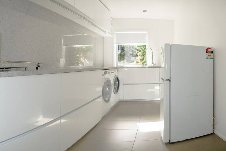 Apartamentos Artemis Modern 2 Bedrooms Unit In Castor Bay