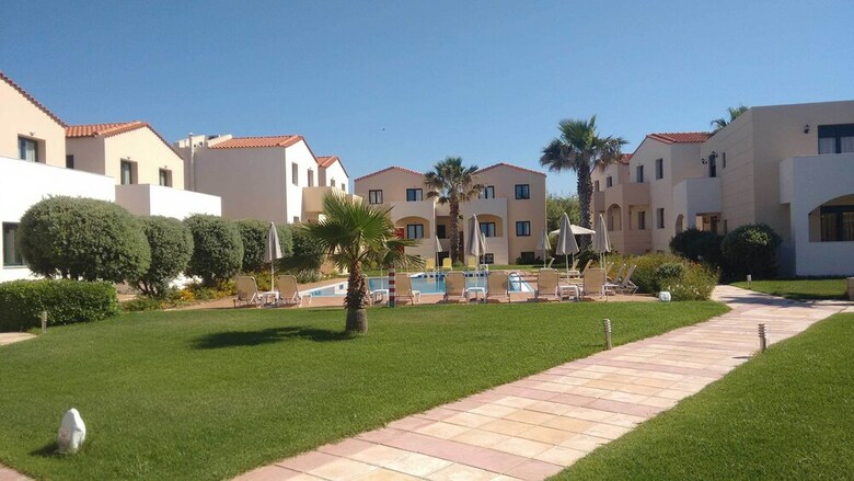 Gt Beach Hotel