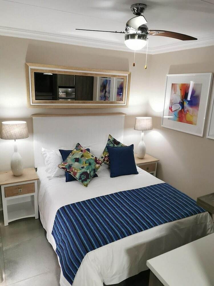 Hotel 7th Heaven Guesthouse