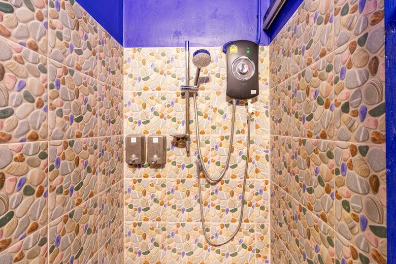 Hostal Moong Samyan Hostel And Gallery