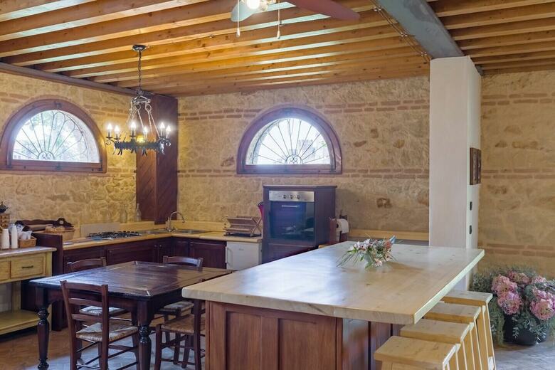 Hotel Casale Medievale - Per La Dolce Vita