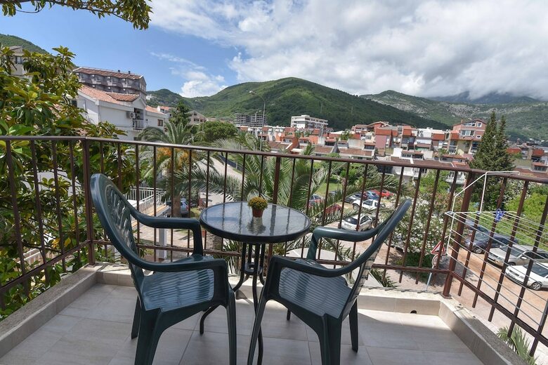 Studio Apartments 6 Palmi
