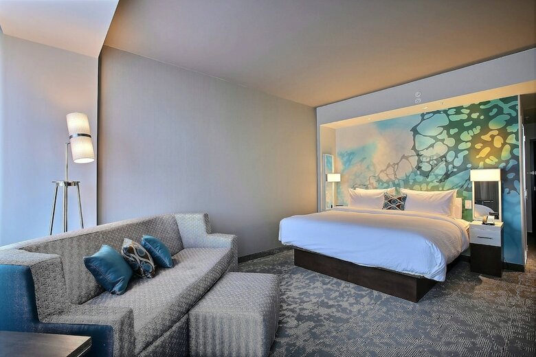 Hotel Courtyard By Marriott Montreal Brossard