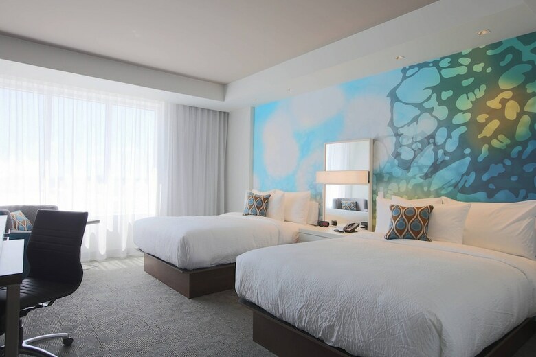 Hotel Courtyard By Marriott Montreal Brossard