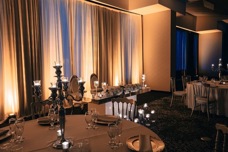 Hotel Courtyard By Marriott Montreal Brossard