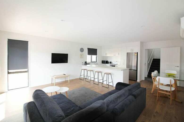 Frederick Apartment By The Stadium