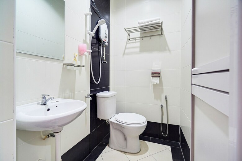 Oyo 89629 Hotel Kuang Hua