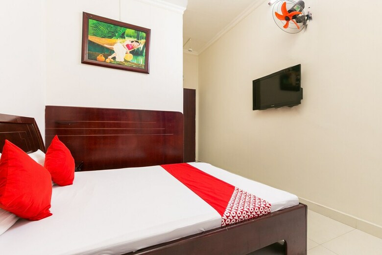 Oyo 486 Nhat Nhat Hotel