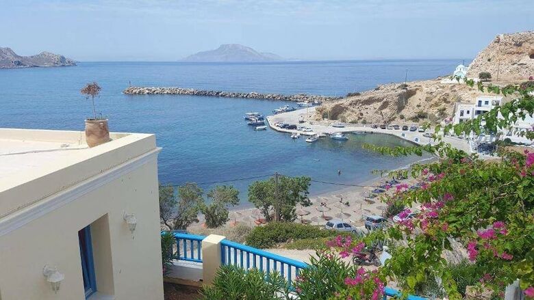 Finiki Villas
