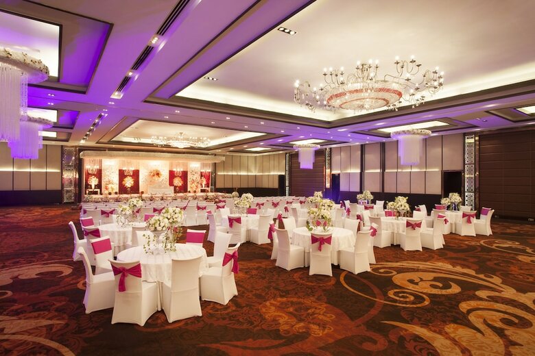 Hotel Crowne Plaza New Delhi Rohini