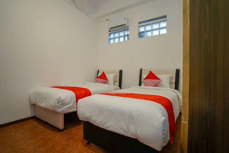 Hotel Oyo 1844 Bravo Residence