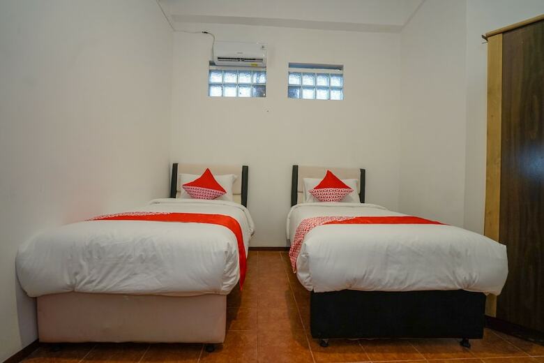 Hotel Oyo 1844 Bravo Residence