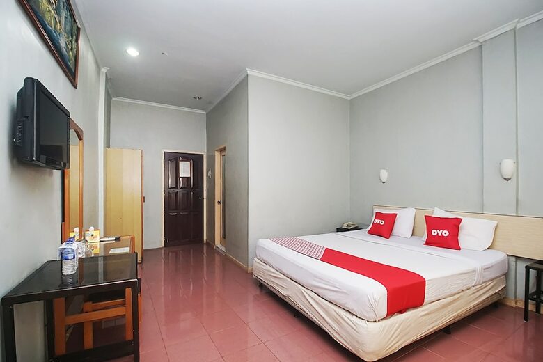 Oyo 2079 Jambi Raya Hotel